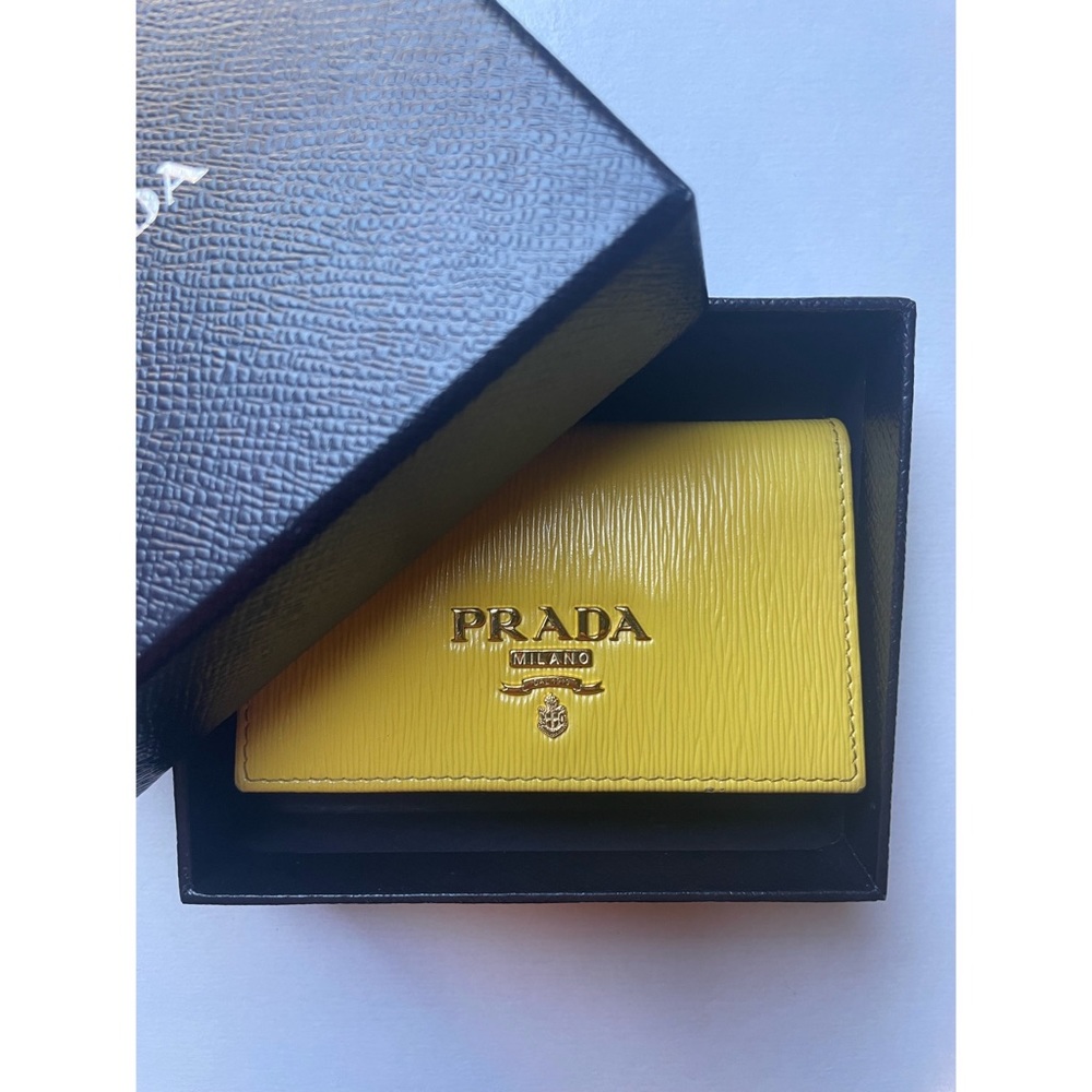 Prada ✨ Yellow Coin Purse